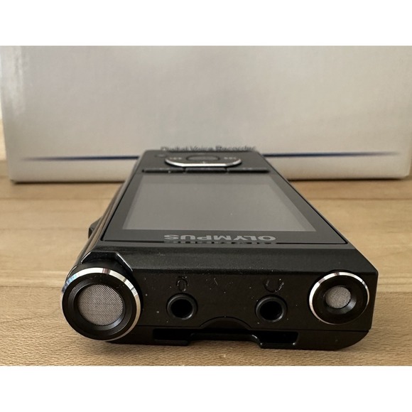 Olympus DS-9500 Wi-Fi Professional Digital Voice Recorder Cradle, Charger, Case - Picture 11 of 13